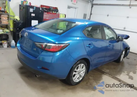 2018 Toyota Yaris Ia из США, поврежденный, VIN 3MYDLBYV2JY329196